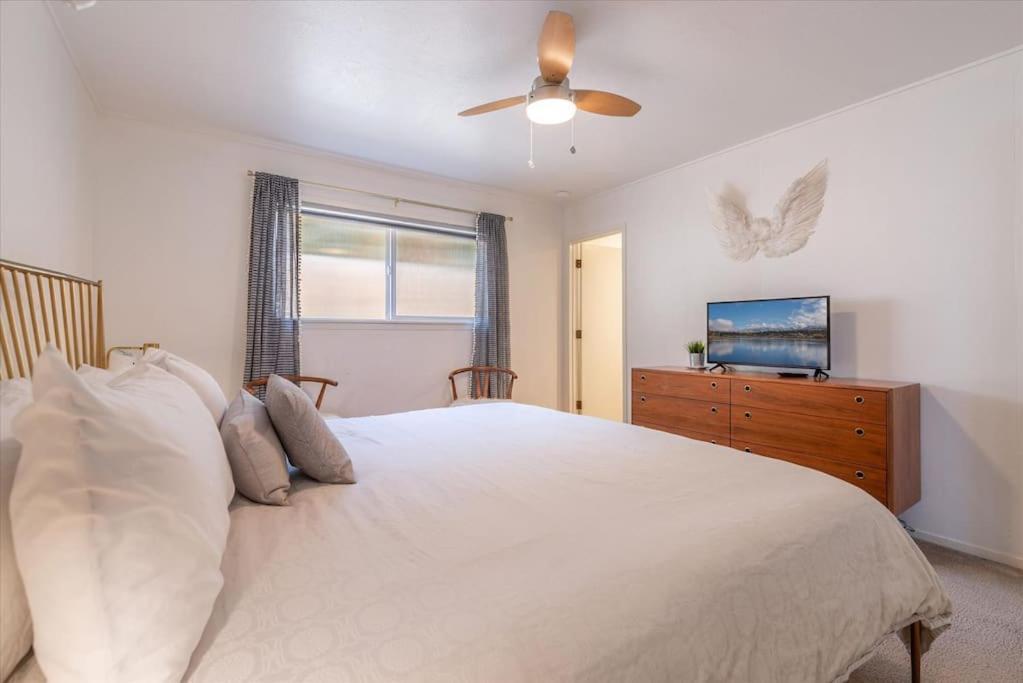 Lake Views, Pet-Friendly Cabin With Hot-Tub In King'S Beach Kings Beach Luaran gambar